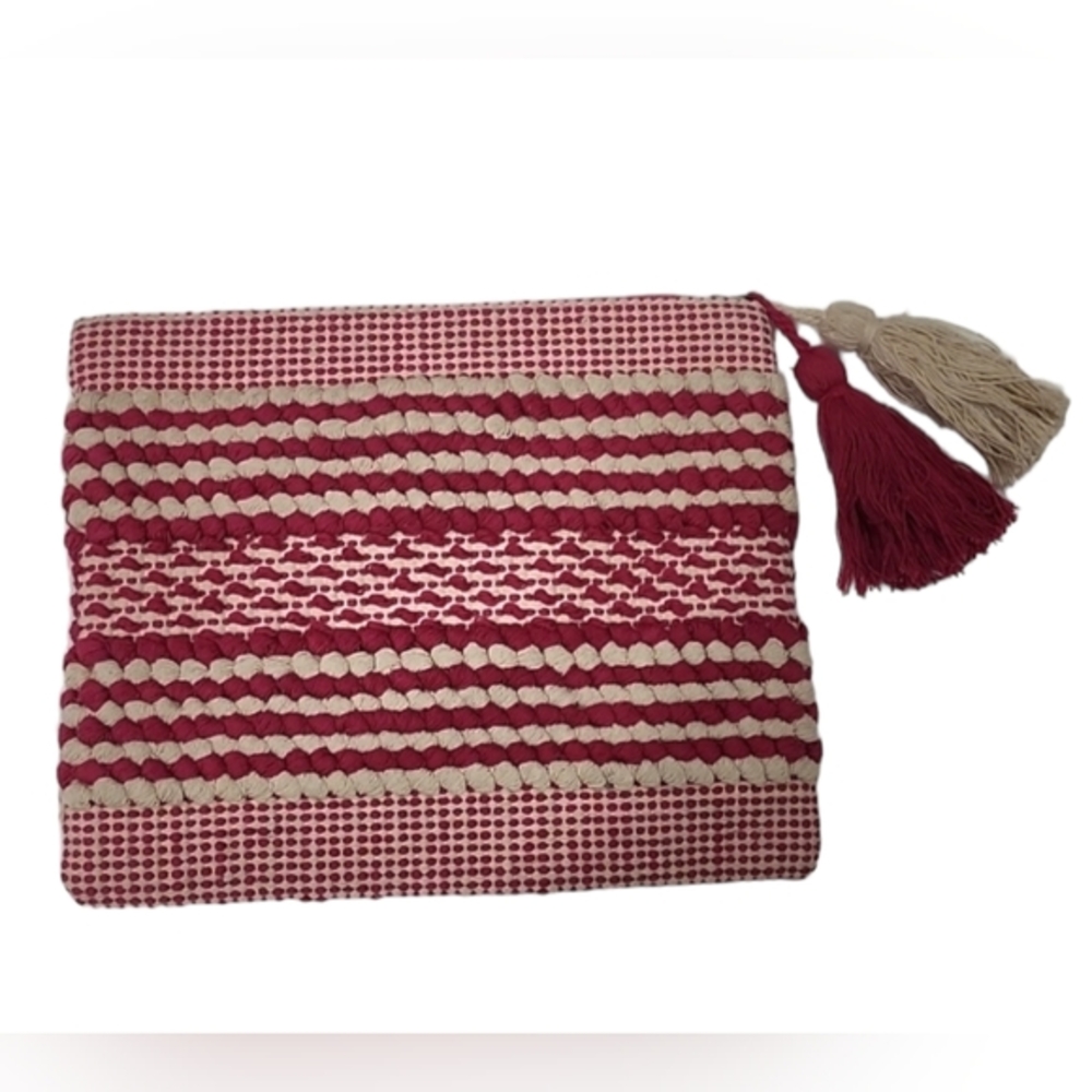 Roller Rabbit Womens Crochet Tassel Clutch Pink/Tan   9×11‎